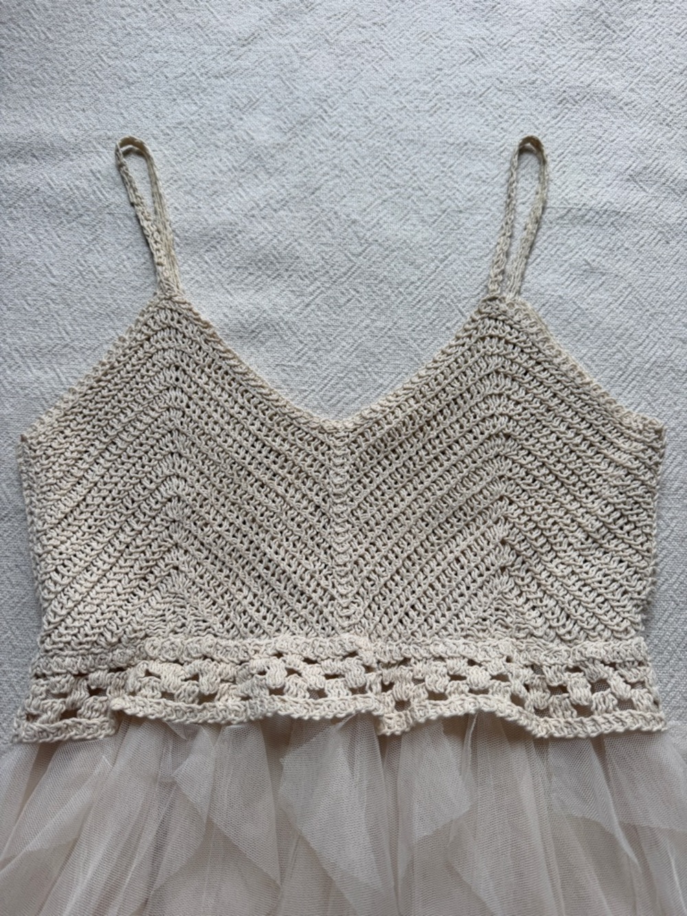 Chicwish Cream Tulle Waterfall Ruffles Crochet Dress S/M Festival Boho Summer - Picture 5 of 7